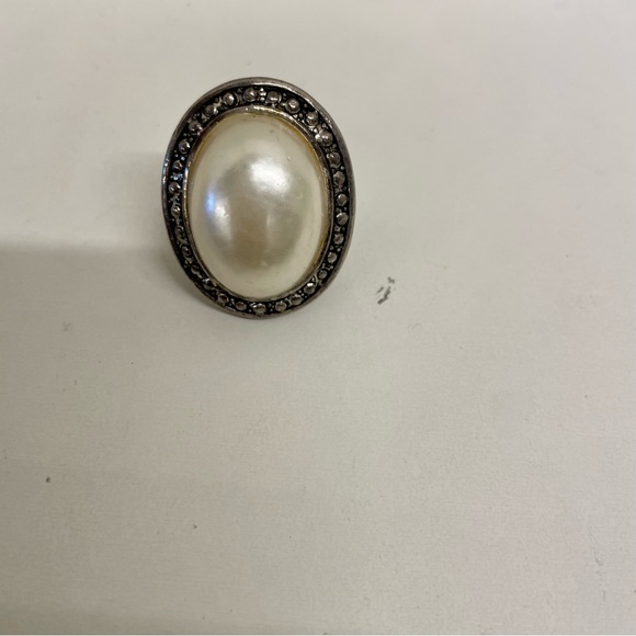 Antique Pearl Ring - Picture 3 of 5